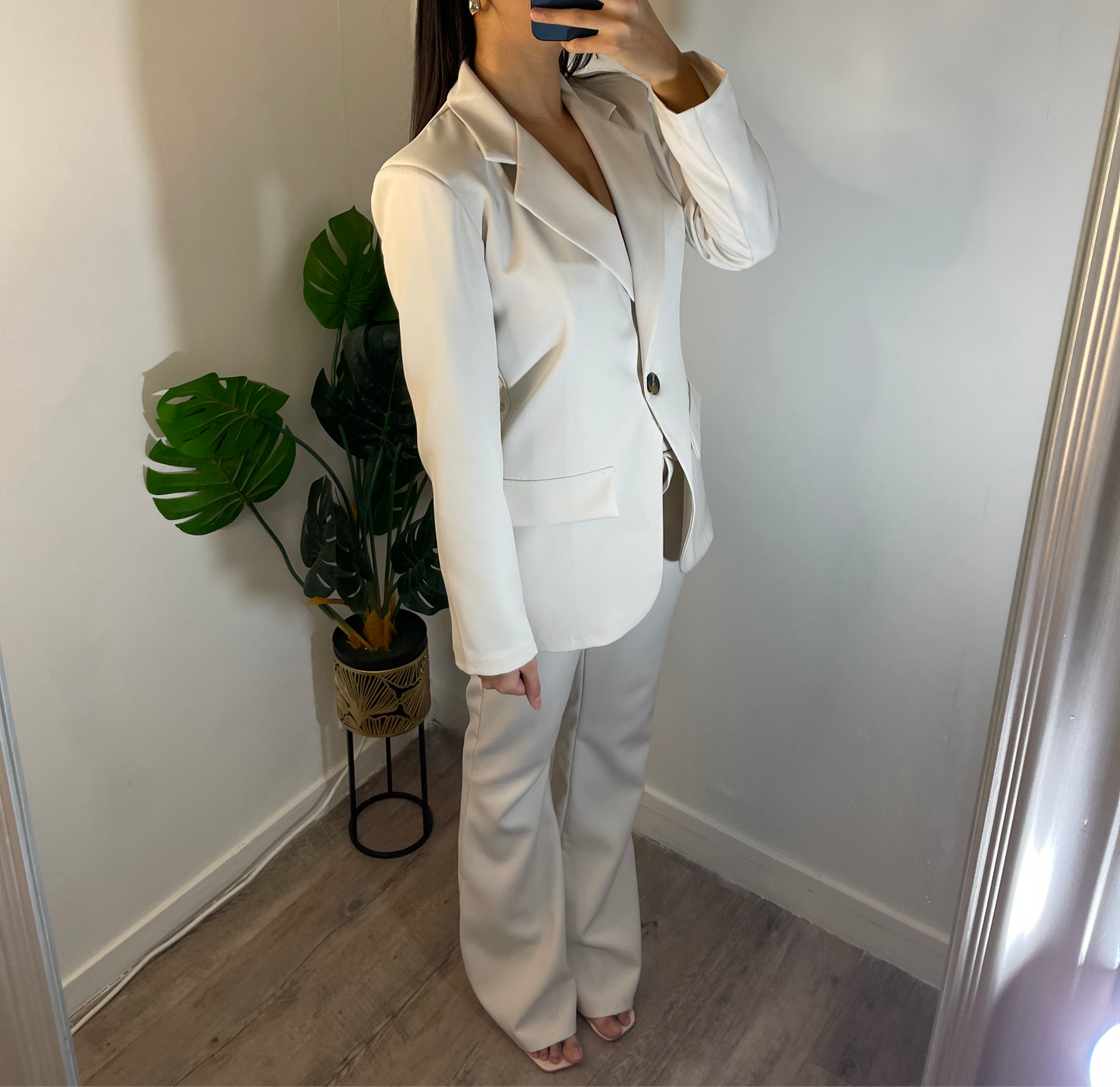 Ensemble de tailleur à ceinture large [ beige ]